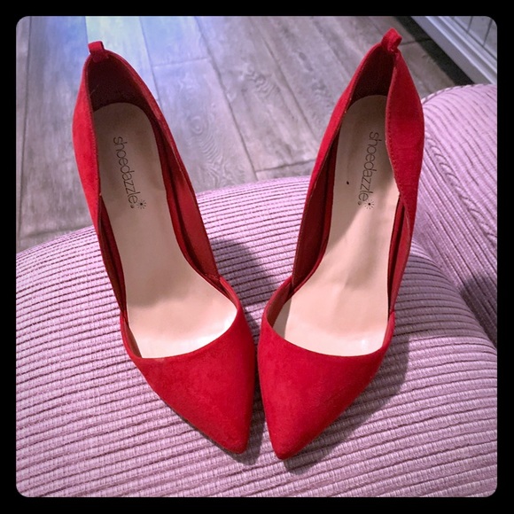 red stiletto heels outfit